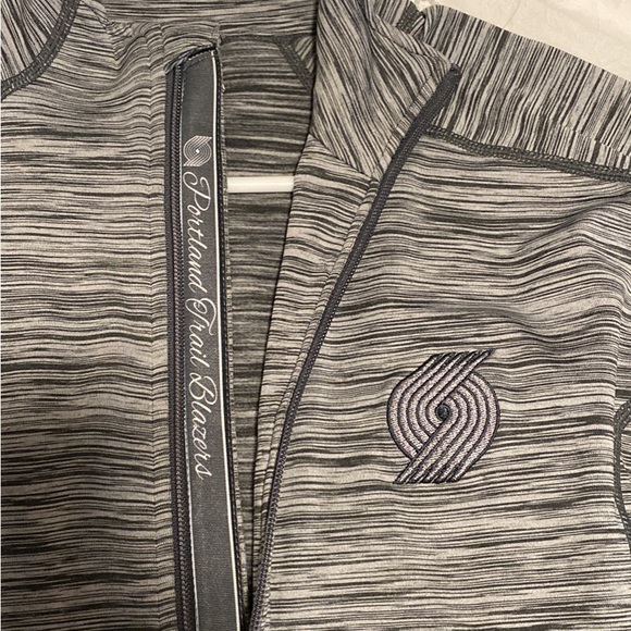 Portland Trailblazers quarter zip - Picture 3 of 4